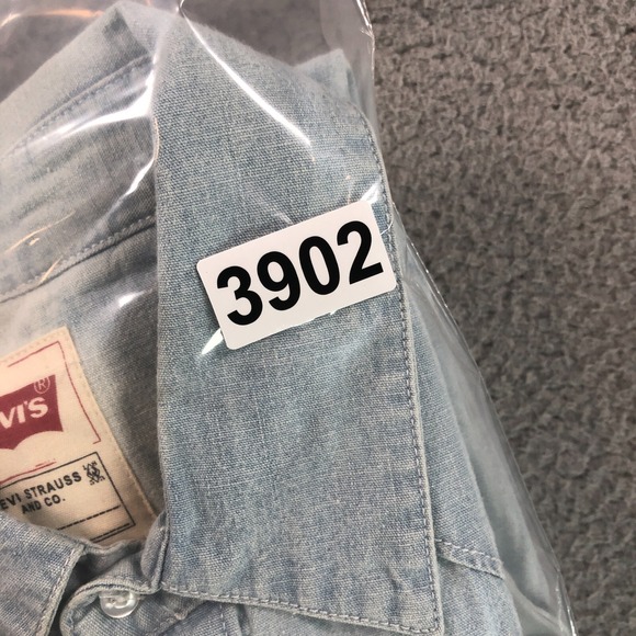 Levis Shirt Adult Medium Blue Denim Pearl Snap Western Rodeo Cowboy Heavy Cotton - Picture 13 of 13